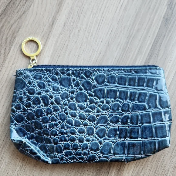 🔥clearance🔥Elegant Blue Crocodile-Embossed Pouch