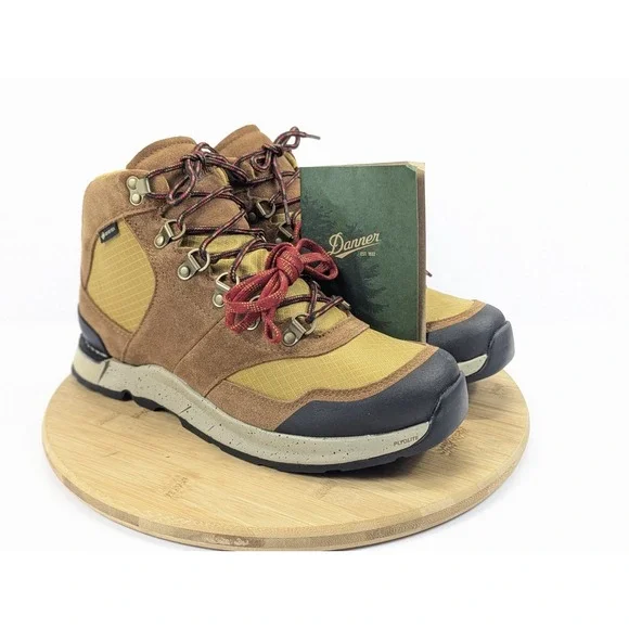 Danner Free Spirit Monks Robe Mens 10 Gore-Tex Waterproof Hiking Boots 37531