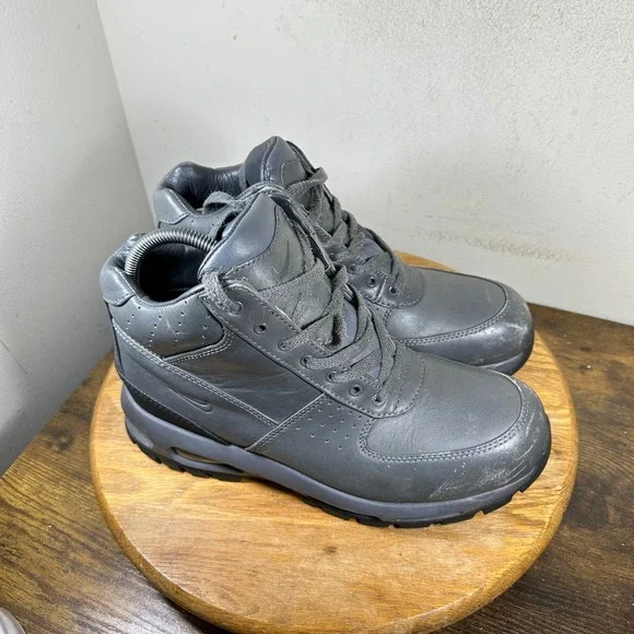Nike ACG Air Max Goadome Dark Grey Leather Hiking Boots Men 9 865031-009 2011