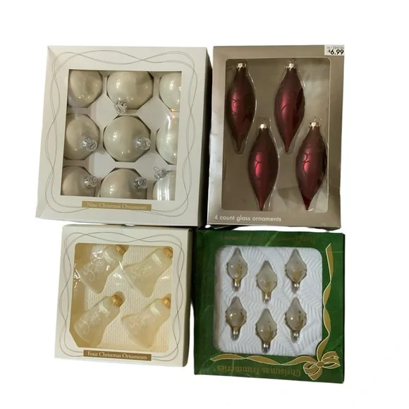 Vintage Target Holiday Ornament Set - Cream and Red 2000