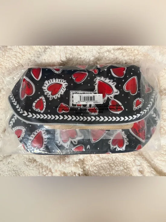 **NWT** Brighton L❤️VE Navy & Red, Hearts a Flutter, Cosmetic Bag