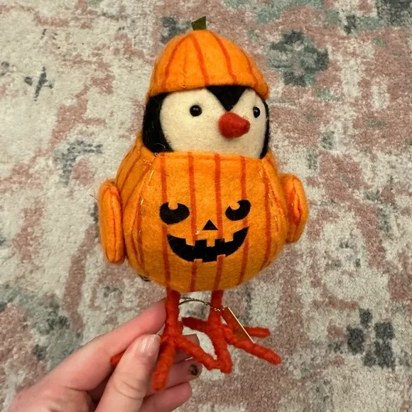 2018 Target Featherly Friends Hyde & EEK! Halloween Pumpkin Bird “Patches”