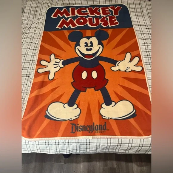 Vintage Y2K Mickey‎ Mouse Fleece blanket