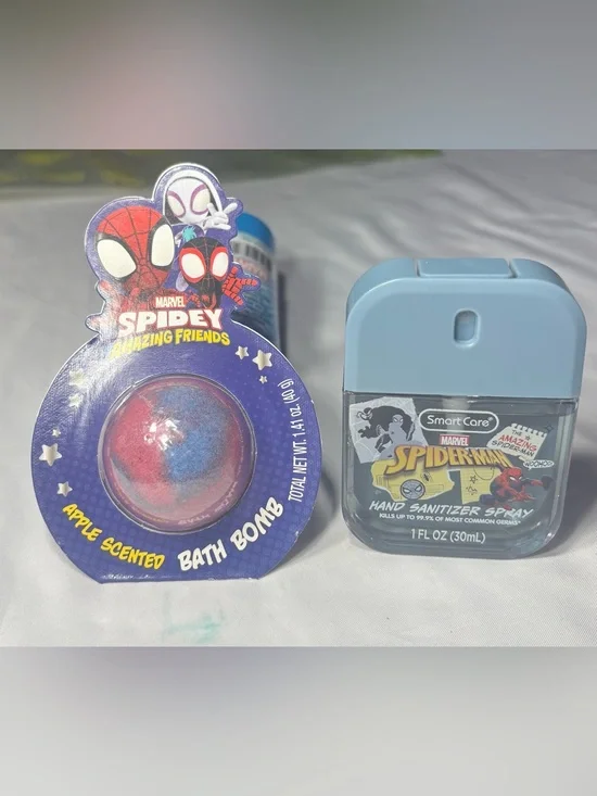 2 New Marvel Spidey Amazing Friends Blue and Red Bath Bomb & Hand Sanitizer Set