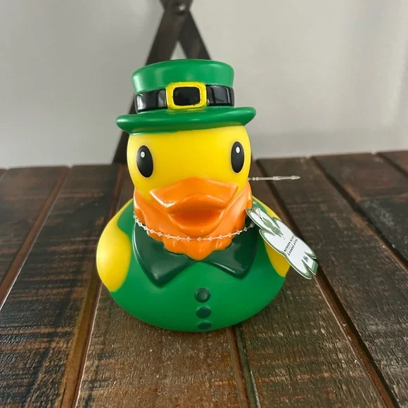 Target Bullseye Playground St. Patrick’s Day Large Leprechaun Rubber Duck NEW