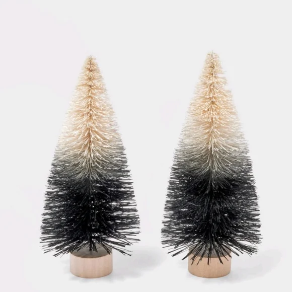 Target Hyde & EEK! 2pk Black & Cream Ombre Bottle Brush Tree Set