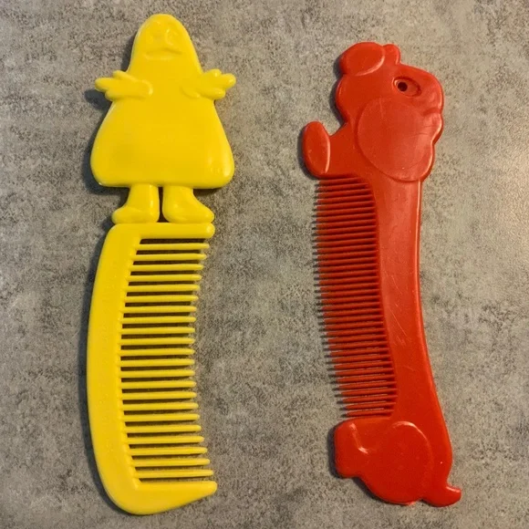 Vintage 1980 McDonald’s Grimace Character Comb & Unbranded Weiner Dog Comb