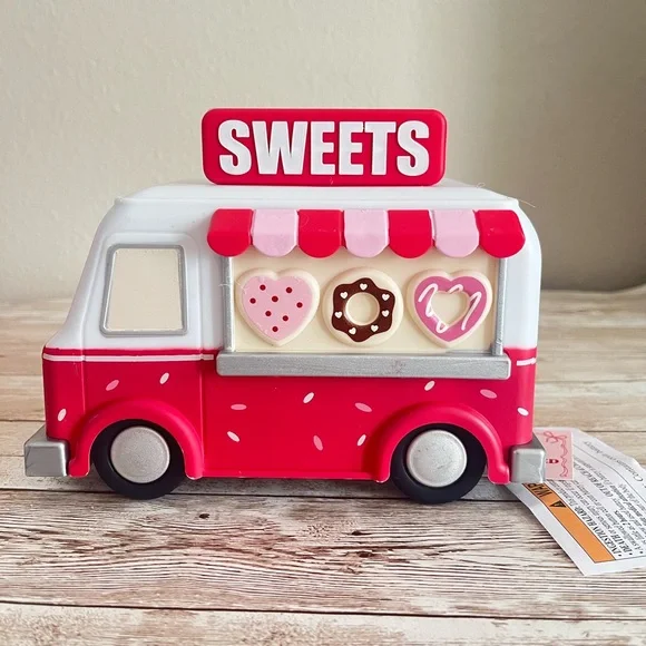 Target Bullseye Valentine's Day 2026 Novelty Light Up Figural Sweets Food Truck🎀