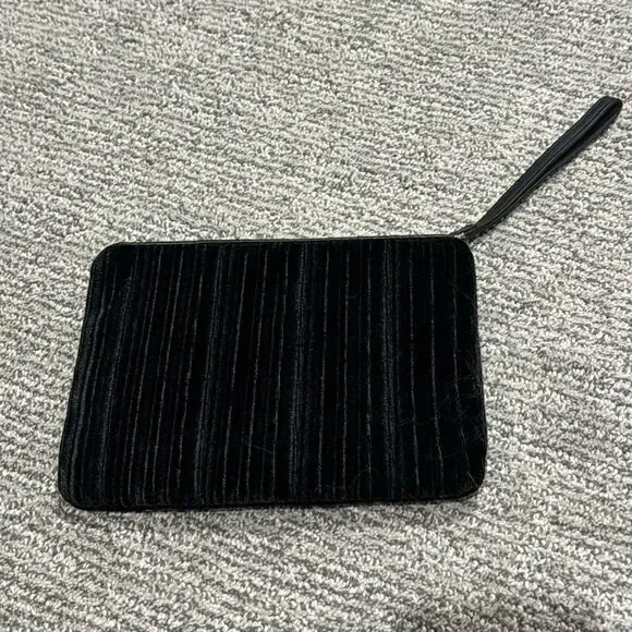 A new day cosmetics bag