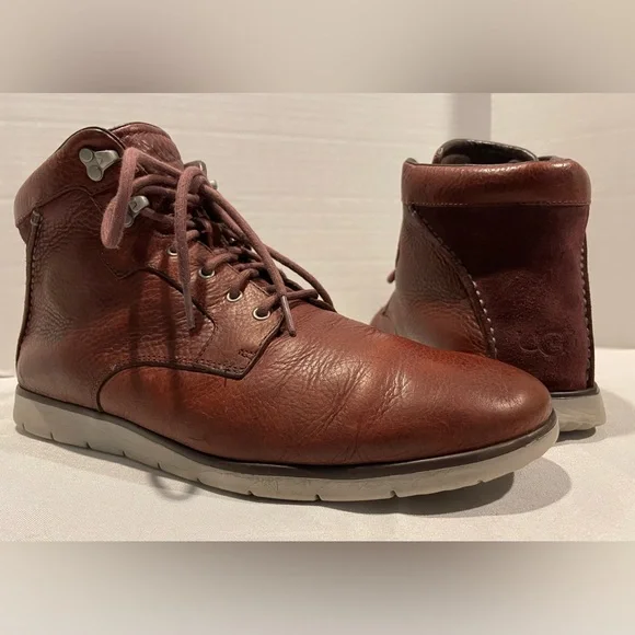 UGG Harvin Treadlite Burgundy Red Leather Lace Up Ankle Boot Men’s Size 11