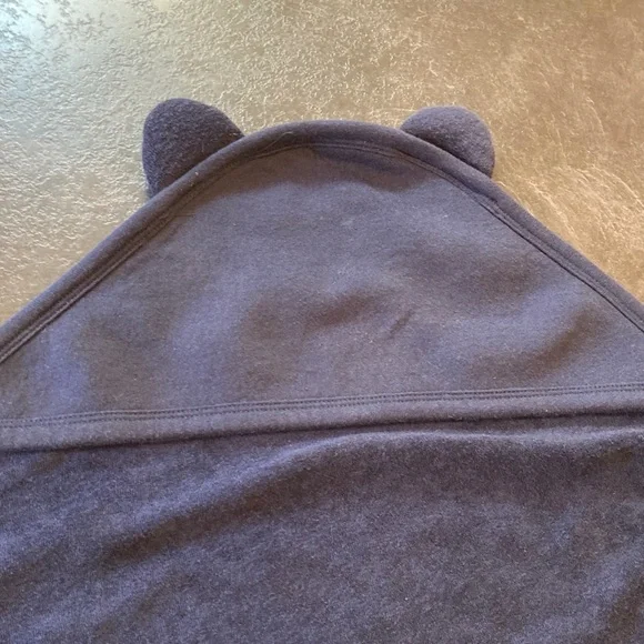 Rabbit Skins navy blue hooded bath towel