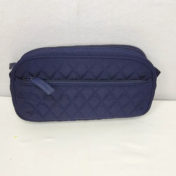Vera‎ Bradley Quilted Navy Blue Toiletry/Cosmetic Bag