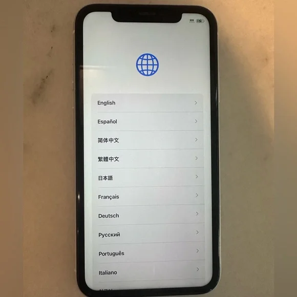 APPLE IPHONE XR White