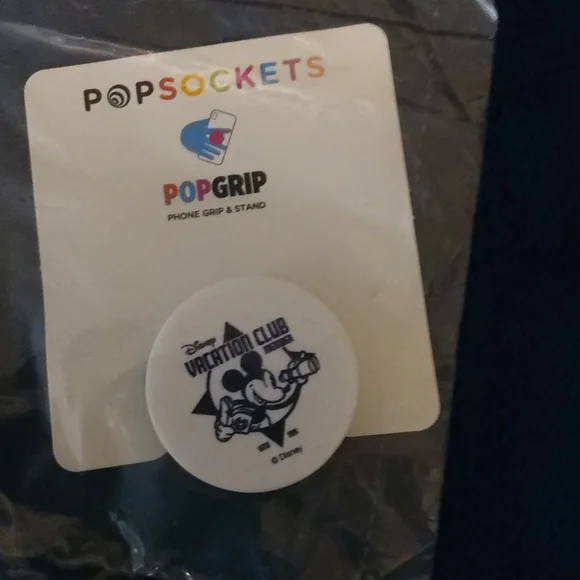 NWT DVC Disney Vacation Club member pop sockets for smart phones POPGRIP