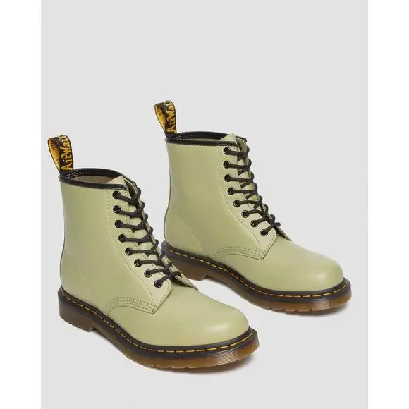 1460 SMOOTH LEATHER LACE UP BOOTS COLOR PALE OLIVE