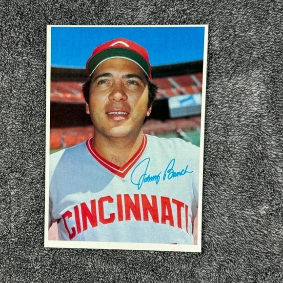 1980 Topps Johnny Bench Cincinnati Reds Catcher Card 3 of 60 Oversized Vintage