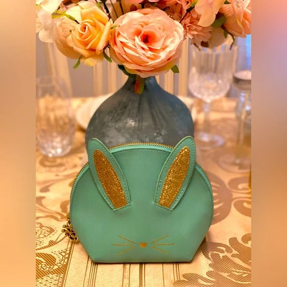 Too faced bunny makeup pouch