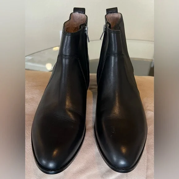 Madewell Black Leather Ankle Boots Womens Size 9.5 Side Zip Low Heel Booties