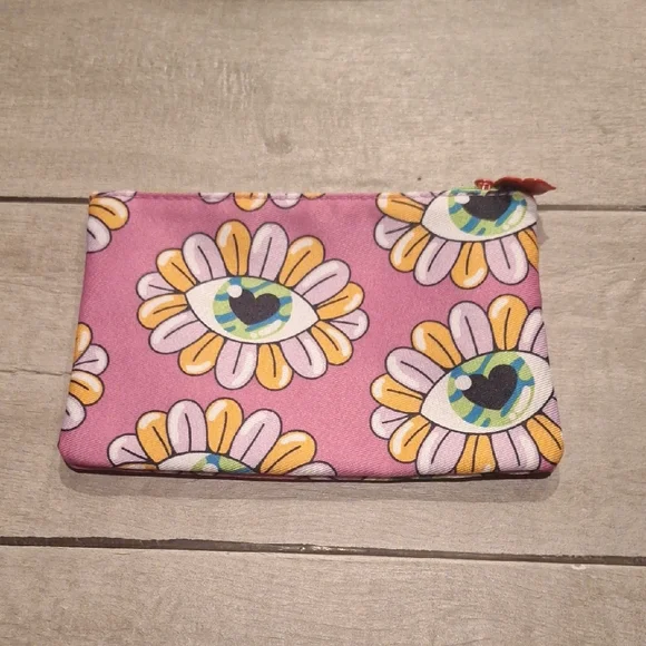 🐣Ipsy Pink Floral Eye Zipper Pouch