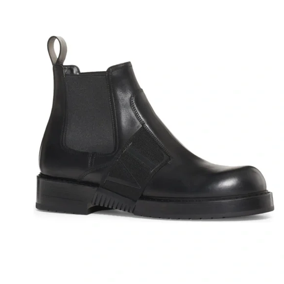 NIB $980 VALENTINO GARAVANI VLTN Strap Chelsea Boot in size 10 US / 43 EU!