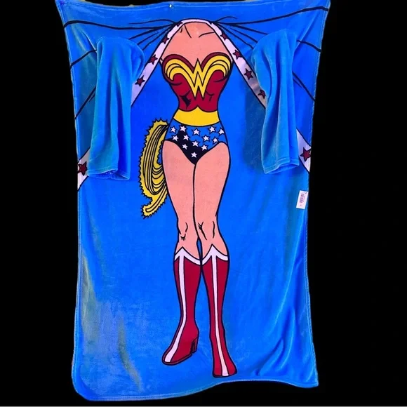 Northwest Wonder Woman Blue Fleece Blanket comfy Throw L