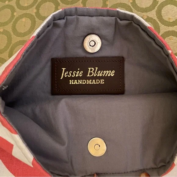 Jessy Blume pouch
