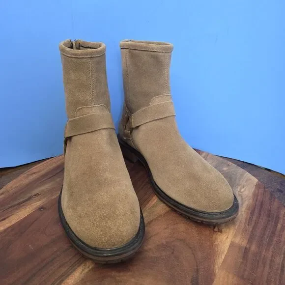 Andrew Marc Wymore Suede Engineer Boots Tan 2570 Men's 10.5