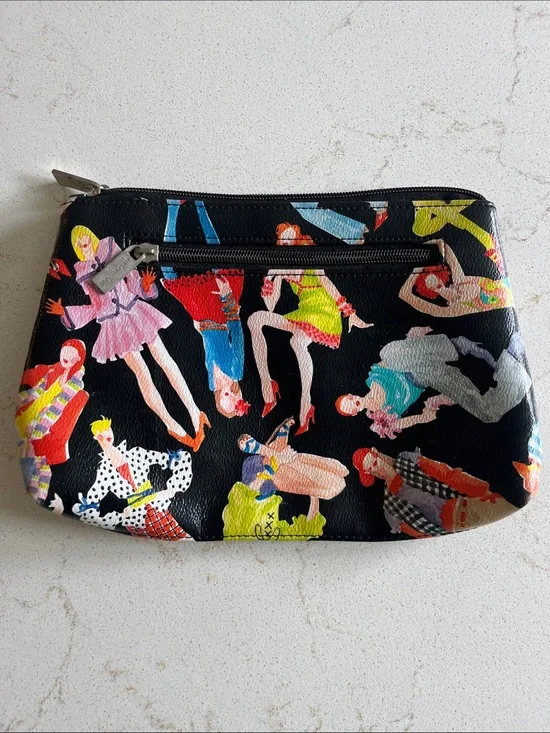 Sydney Love Black Multicolor Fashion-Figure Cosmetic Bag