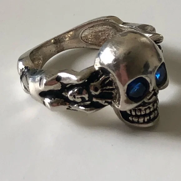 11.25 size 925 sterling silver biker skull ring blue cz stones eyes