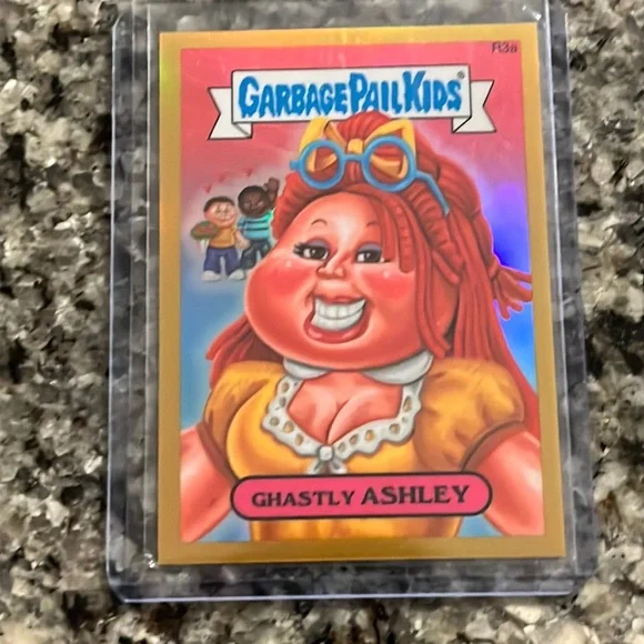 Topps Garage Pail Kids Chrome series 1 2013 gold refractor Ghastly Ashley R3A