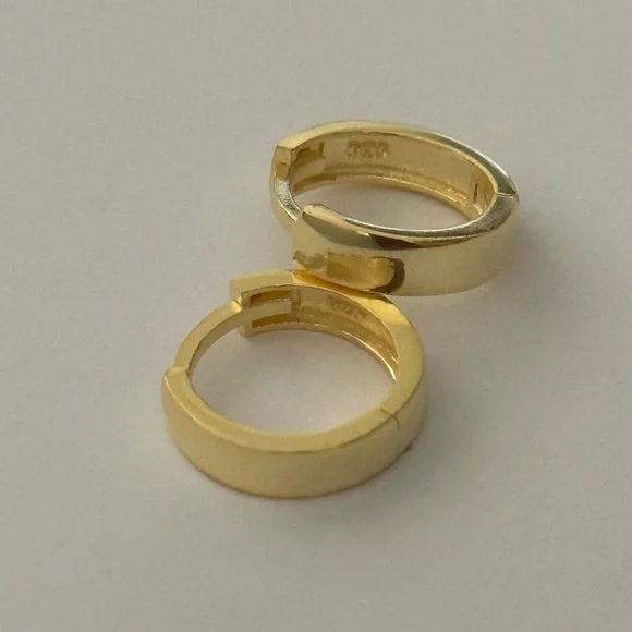 Unisex earrings 925 silver round hoops 18K yellow gold plated