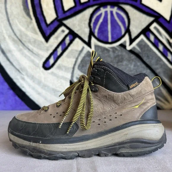 Size 8.5 - Hoka One One Tor Summit Mid WP Mens Brown Golden Rod Hiking Boots