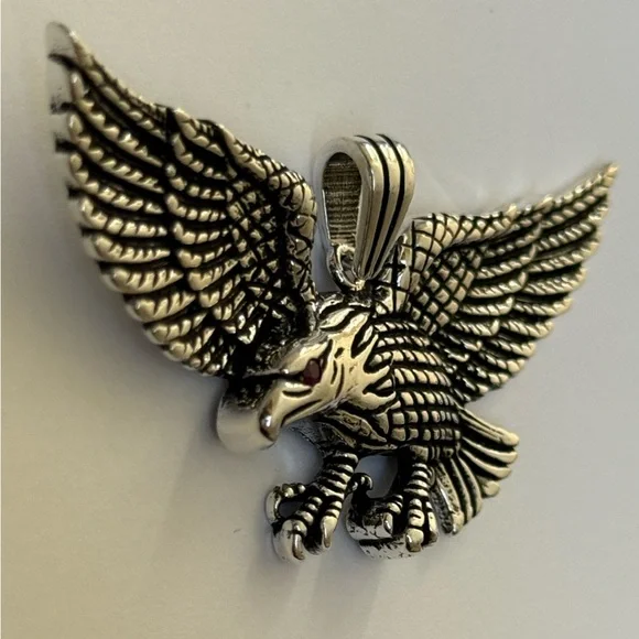925 Silver eagle unisex wing wings pendant pink cz eye