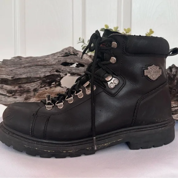 HARLEY-DAVIDSON ~ Men's Rugged Lace Up Black Boots w/Silver Monogrammed Hardware
