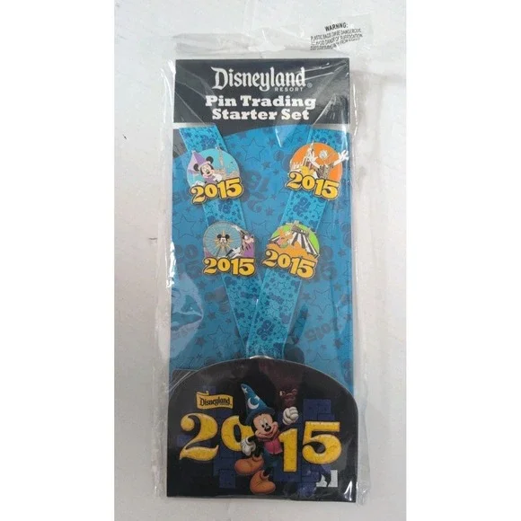 Disneyland Pin Trader 2015 Starter Set with Lanyard - New