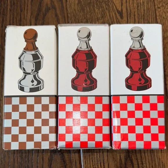 VTG Avon Wild Country & The Pawn II Chess Pieces After Shave
