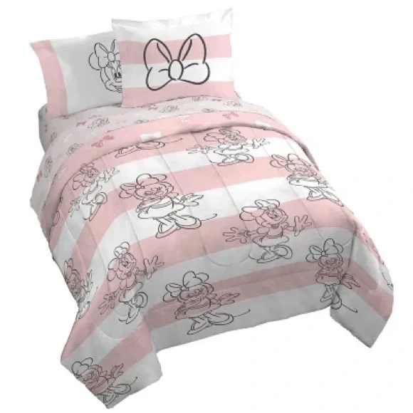 Minnie Mouse Licensed Kids 7-Piece Bed-in-a-Bag