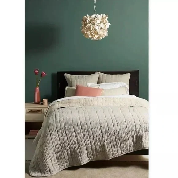 Anthropologie Reversible Airy Gauze Quilt Queen NWT