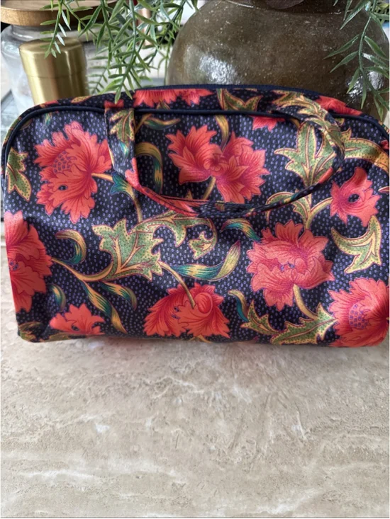 Trina Inc Vintage Cosmetic Travel Bag-Floral 1960s 11x7x2.5