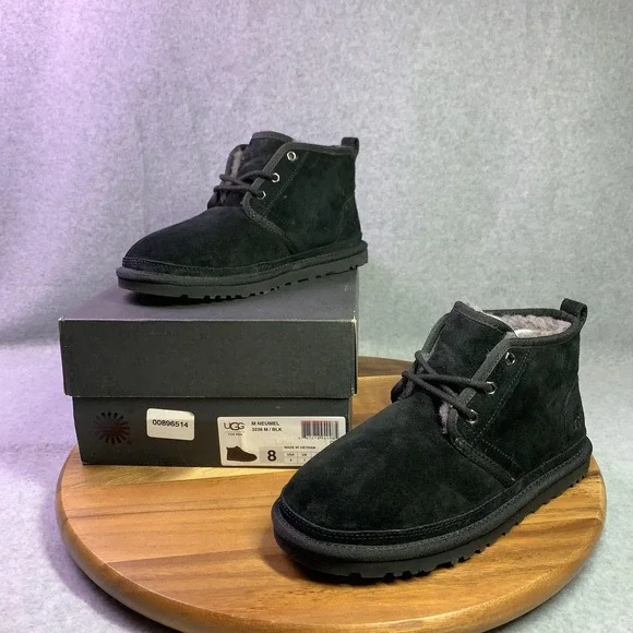 UGG Neumel Boots Mens Size 7 Black Suede Chukka Shearling Lined Ankle Casual EUC