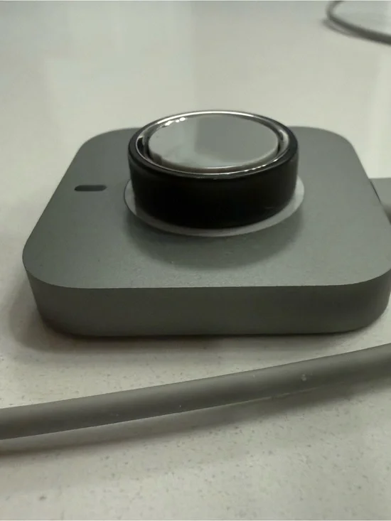 Men’s Oura Ring Size 10- Gen 4