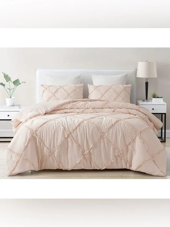 Soft Blush Ruffle Diamond Queen 3 piece Comforter Set