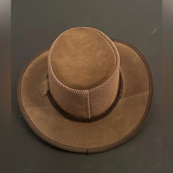 Head'N Home Monterey Breezer SolAir Suede and Mesh‎ Shade Hat