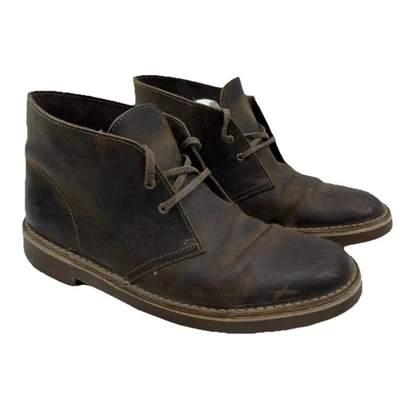 Clarks Chukka Ankle Boots Men 9 Brown Leather Dress‎ 2 Eyelet Lace Up Adult