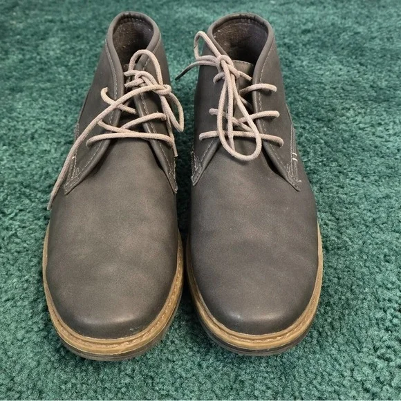 Varese Men's 10 Gobi‎ II Chukka Boots Gray Faux Leather Lace Up GQ Office Career