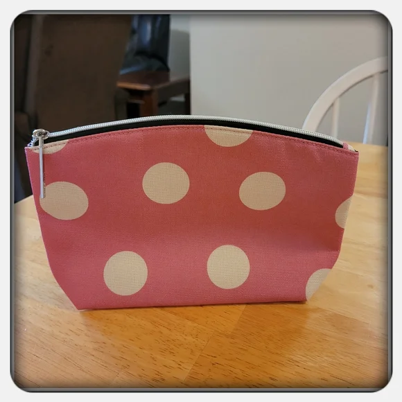 NWOT Lancome Pink Poka Dot Make Up Bag