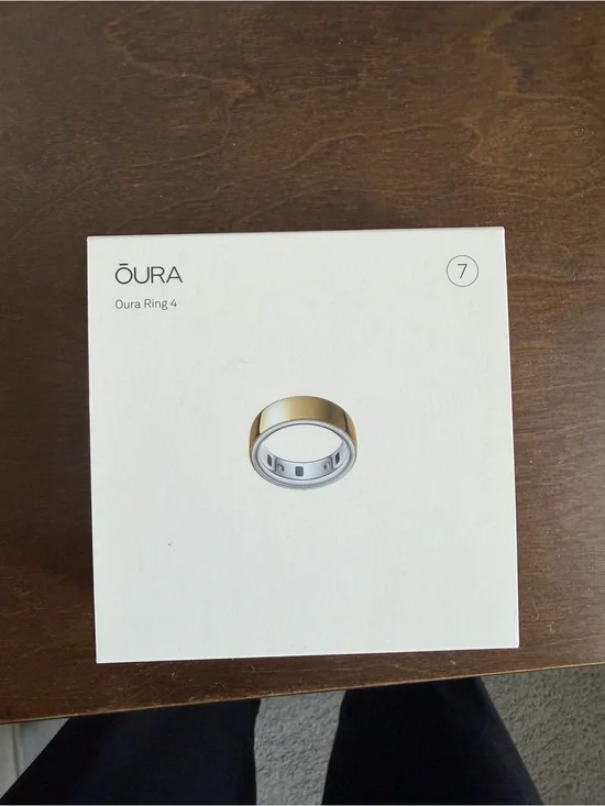 Oura Gold Smart Ring 4 — Metallic Gold Finish Brand New In Box Unopened