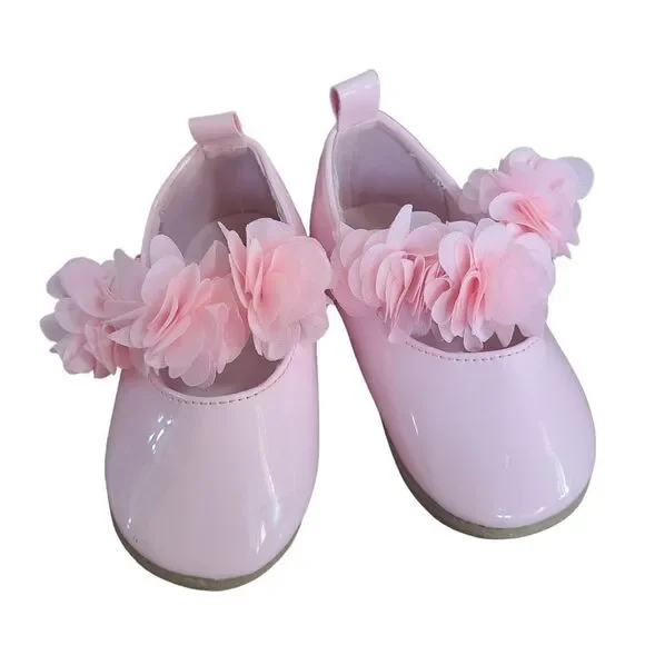 Koala Baby Shoes Dress Pink‎ Patent Leather With Fabric Roses Sz 4 NWOT