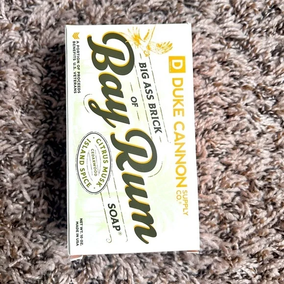 Duke Cannon Supply Co. Big Ass Brick of Bay Rum Soap – Citrus Musk (10 oz)
