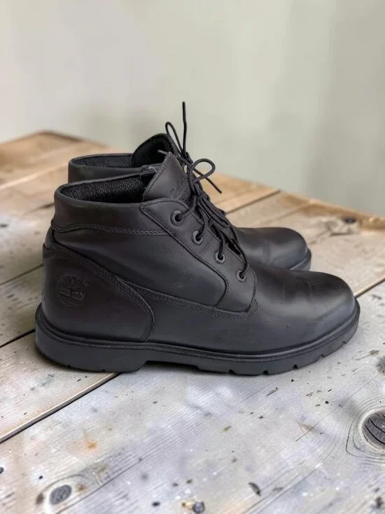 Timberland Waterproof Chukka Boots Black Leather Men's 10.5 Lace Up Work Boots